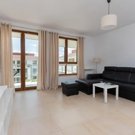 Beautiful Apartment Gdynia Czarnieckiego With Balcony By Noclegi Renters Exterior photo