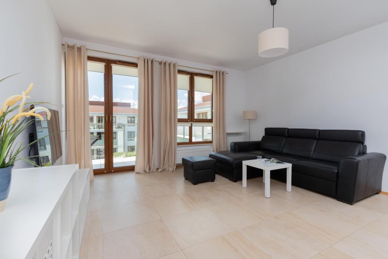 Apartment Beautiful Czarnieckiego With Balcony By Renters *