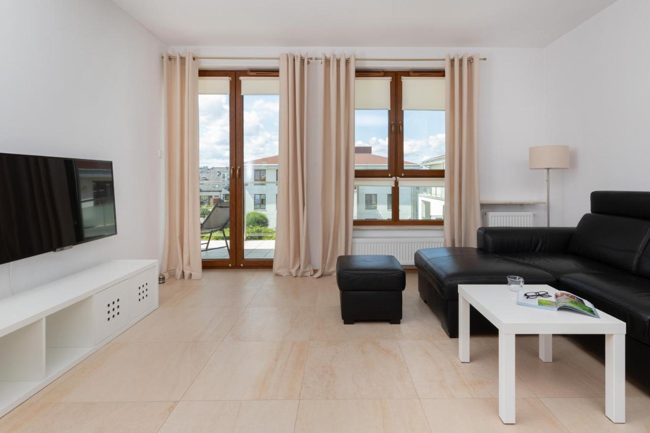 Apartment Beautiful Czarnieckiego With Balcony By Renters *