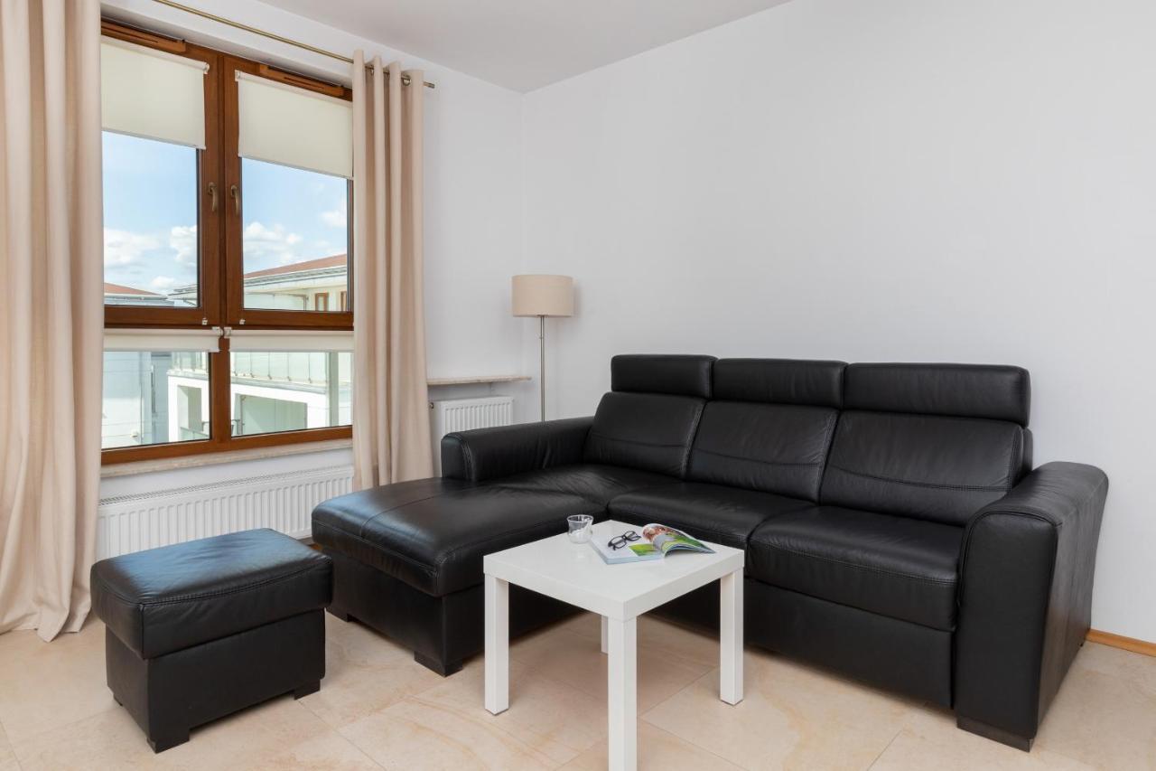 Apartment Beautiful Czarnieckiego With Balcony By Renters *